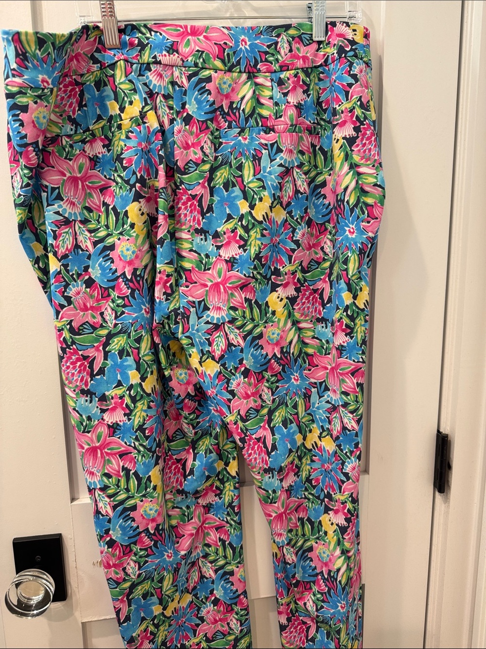 Vibrant Floral Straight-Leg Pants in Pink, Blue & Green - Picture 4 of 7